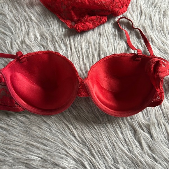 Inteco Intimates Two Piece Lingerie Set Womens Bra Size 36C Panty Medium/6 Red - Picture 5 of 5